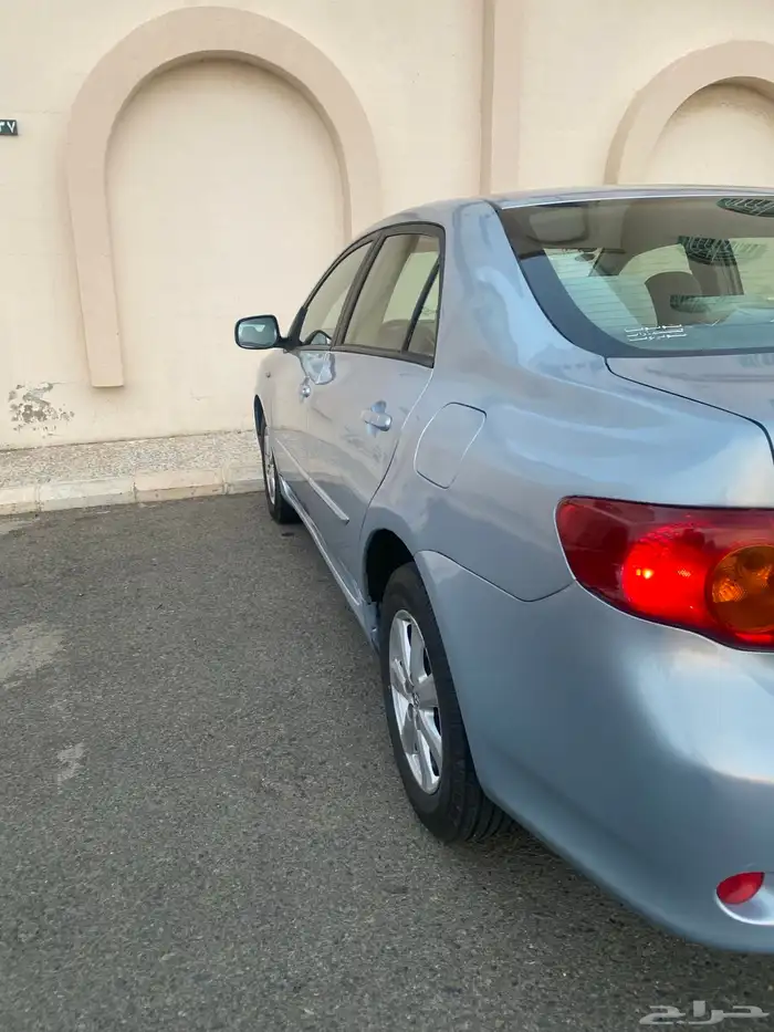 ( تم البيع )كورولا 2009 مخزن 72 الف كيلو قير عايدي 6