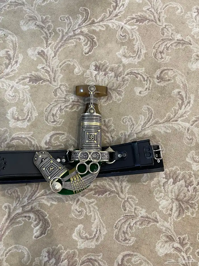 جنبيه وتر مطرح اربعه مع خدمته سيمت يا 850 والحد 900 0