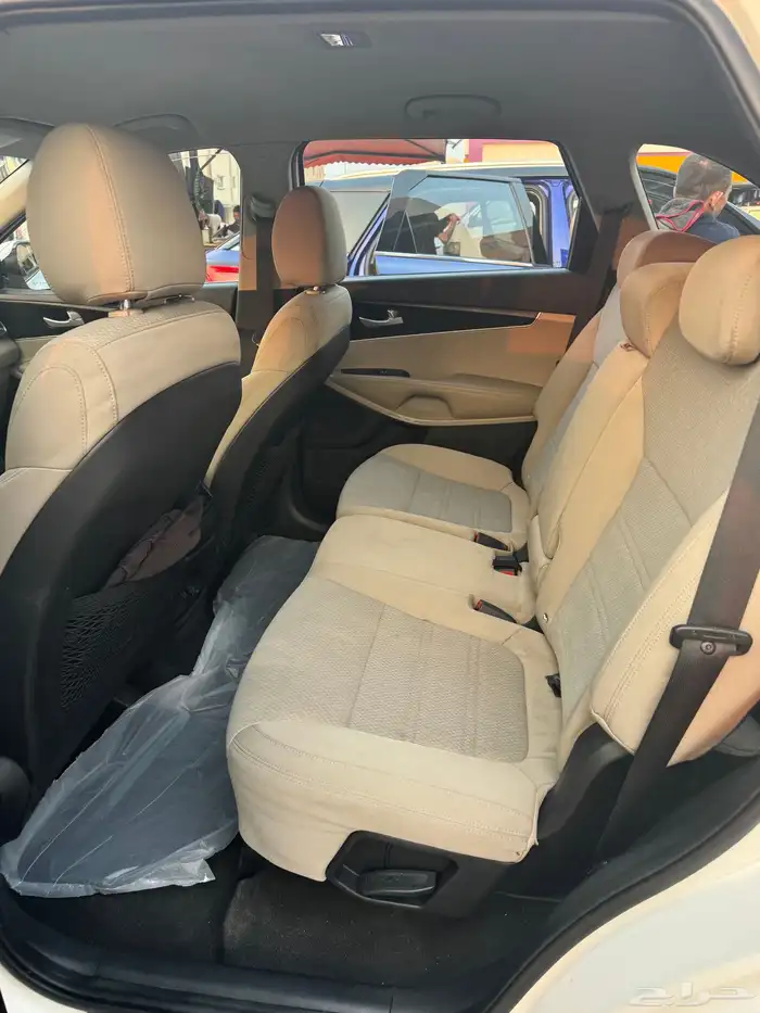 كيا سرينتو 5