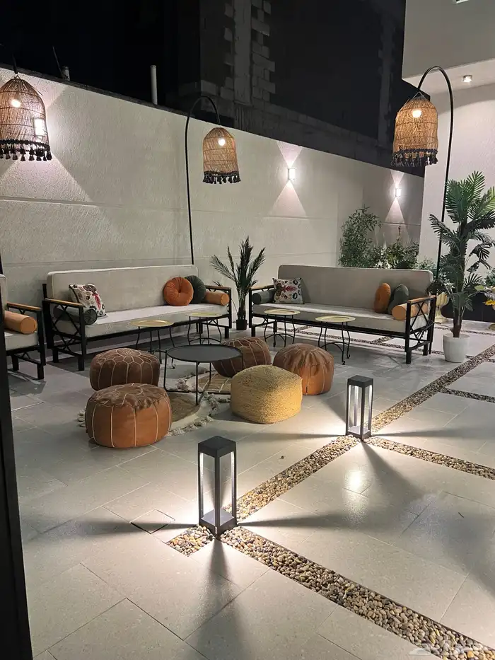 فلة للبيع واحة الشرقية ( الشعلة ) 0