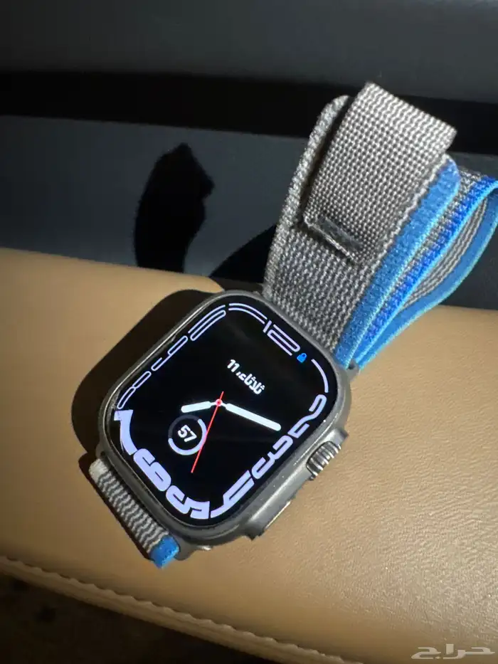 ساعة ابل الترا الاصدار 2 اصليه نظيفة 1