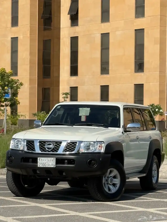 للبيع باترول فتك المديل 2020 عداد 100 0