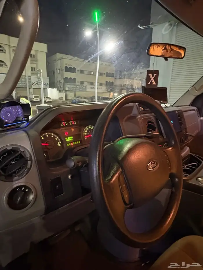 فورد E350 موتر هوم مخزن 12