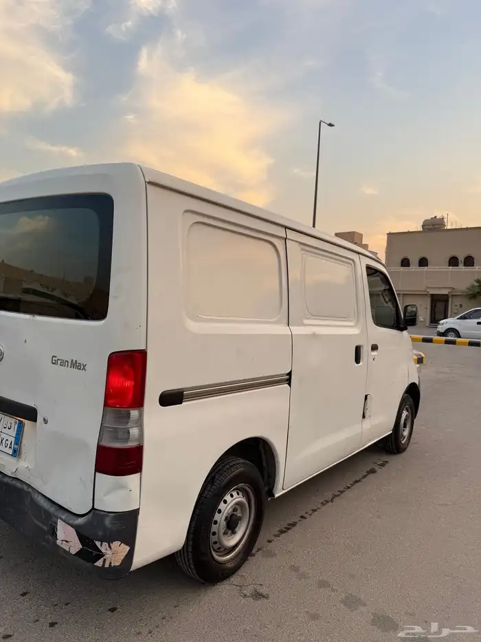 دباب ديهاتسو باص 6