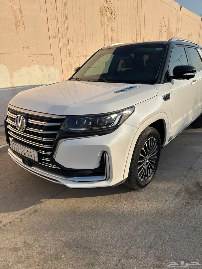 شانجان CS95 أبيض سقف أسود رويال السوم 47 9