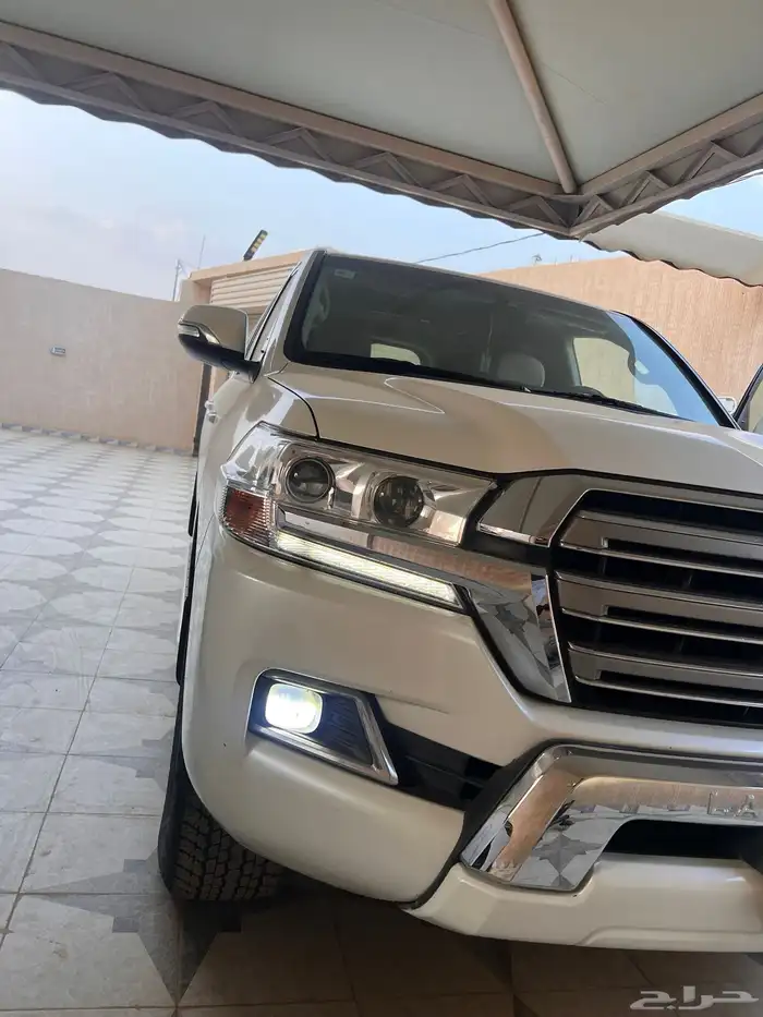 نوع المركبه لاندكروزر - بنزين 6 سلندر 6