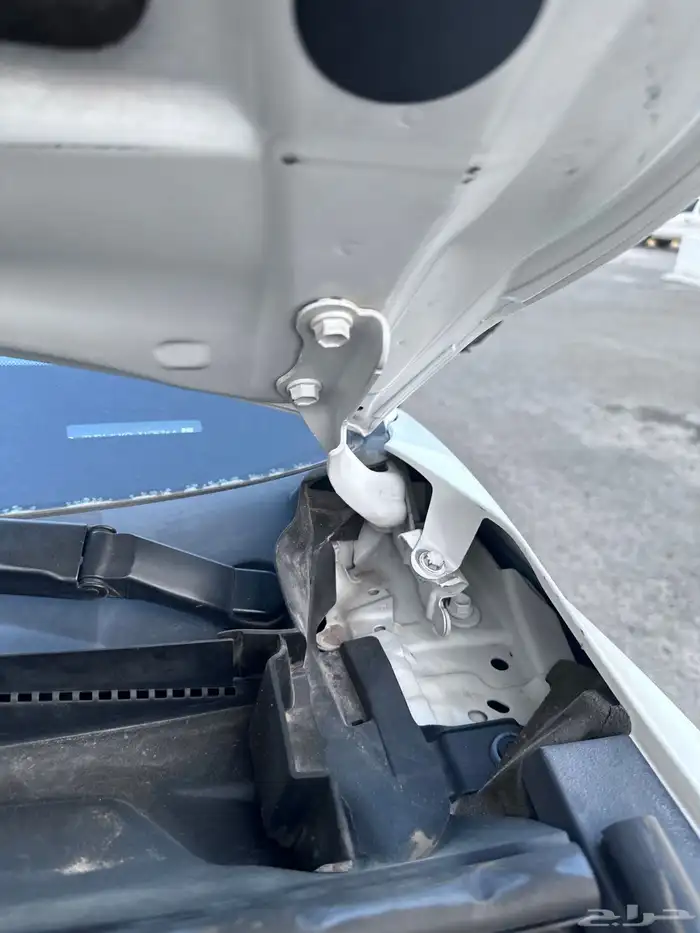 للبيع كامري موديل 2020 فل كامل 4 سلندر بودي بلد 8