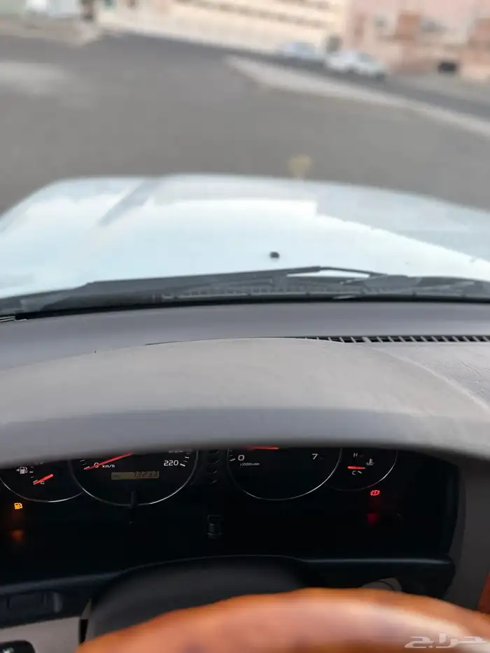 لاندكروزر 2007 مخزن 40