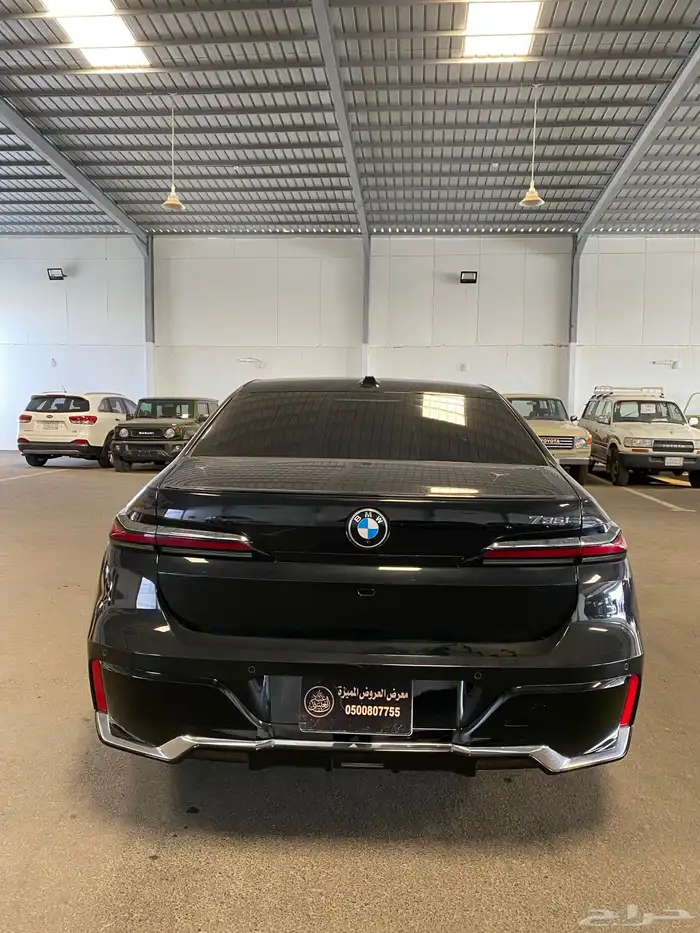 BMW 2026 735i M Kitوارد الناغى 19