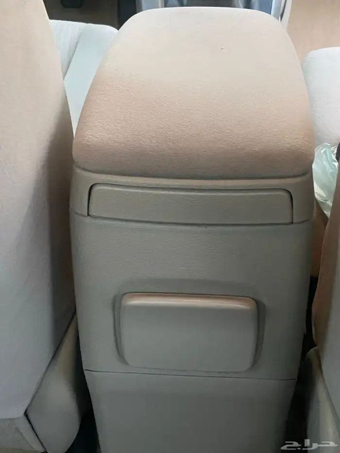 ( تم البيع )كورولا 2009 مخزن 72 الف كيلو قير عايدي 21