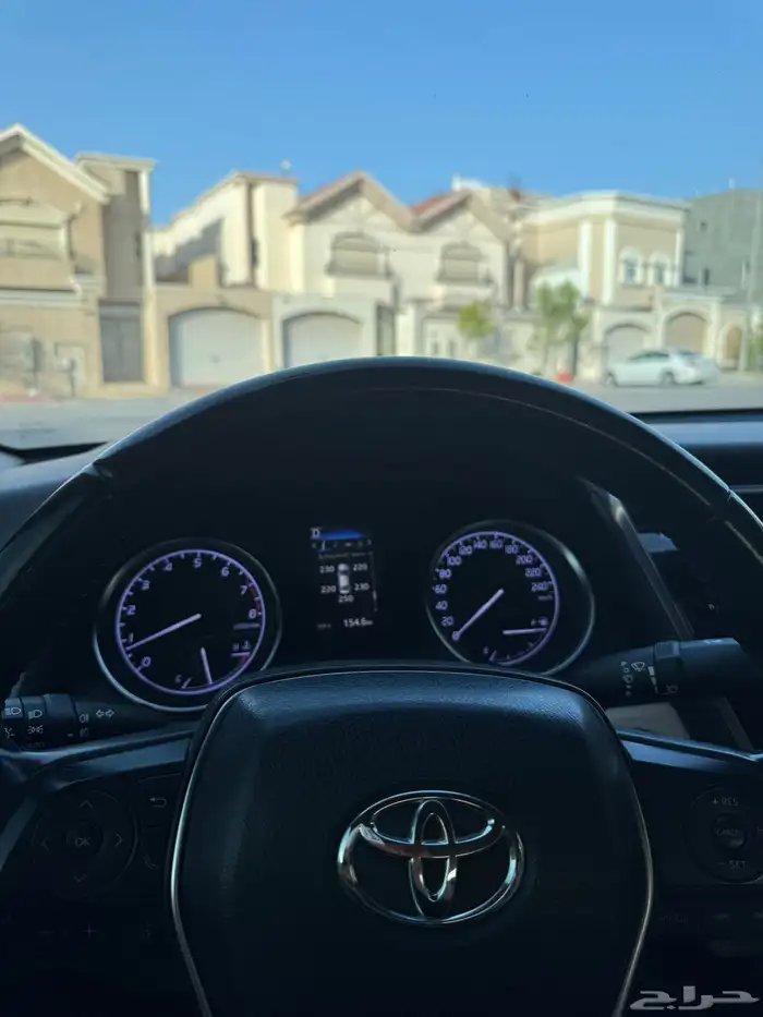 كامري 2019 فل كامل للبيع 9