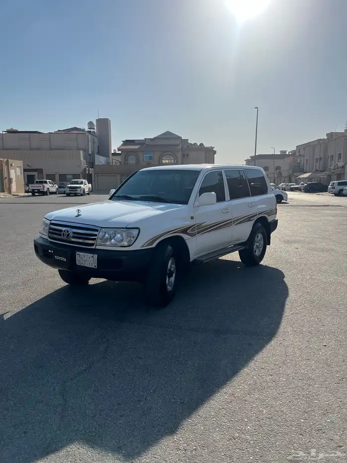 لاند كروزر موديل 2003 4