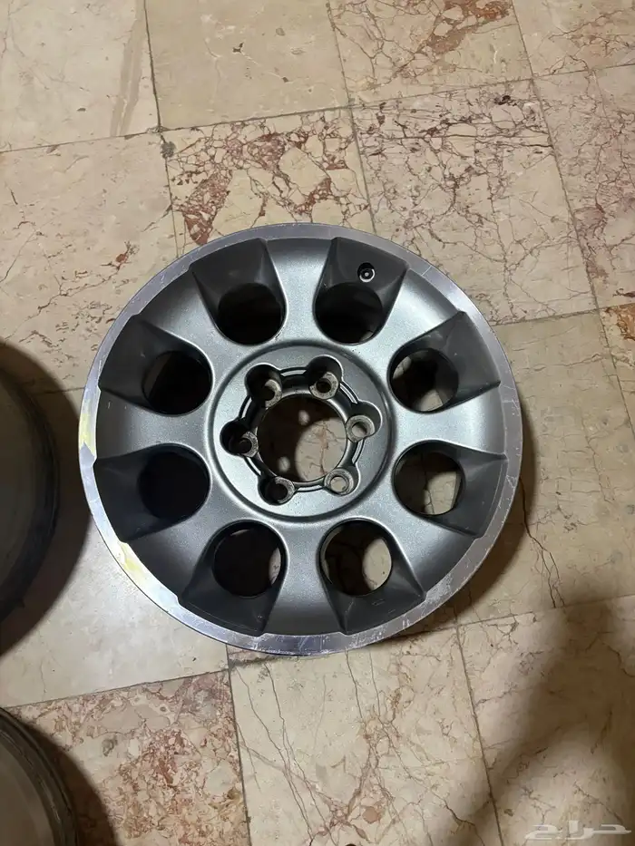 جنوط تويوتا ( اف جي ) 2013 وكالة نظيفه جدا 1