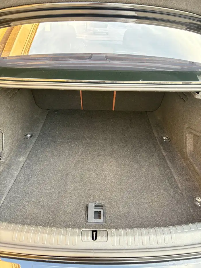 للبيع اودي A6 موديل 2023 على الضمان 18