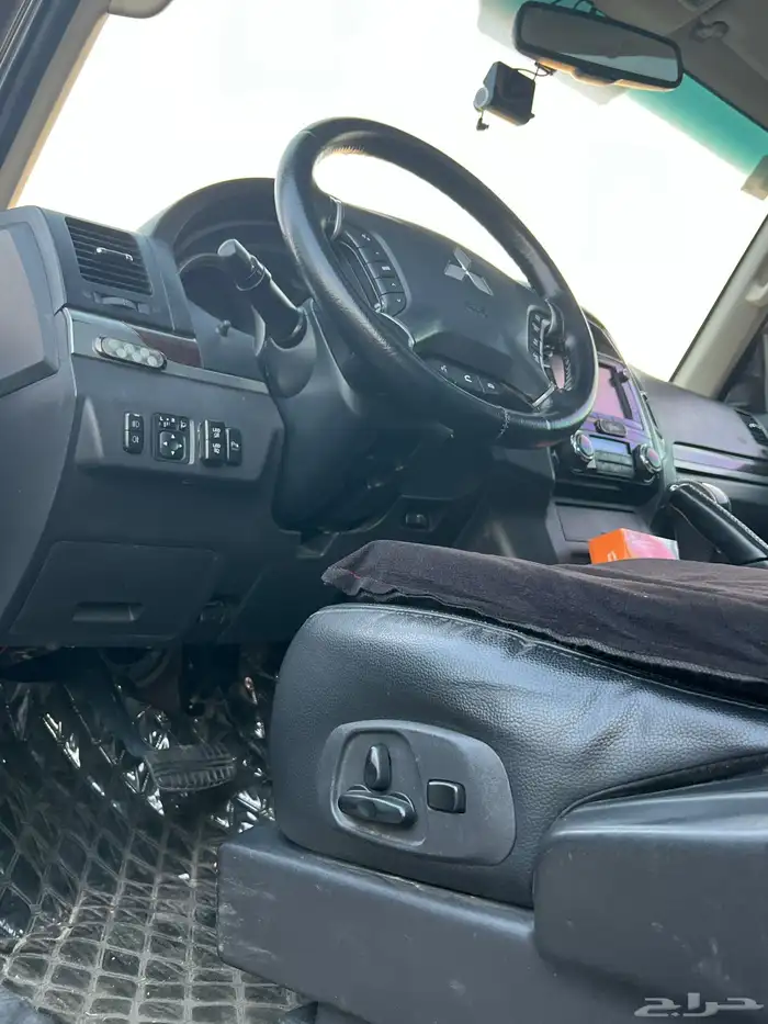 باجيرو 2017 ربع فل كامل 12