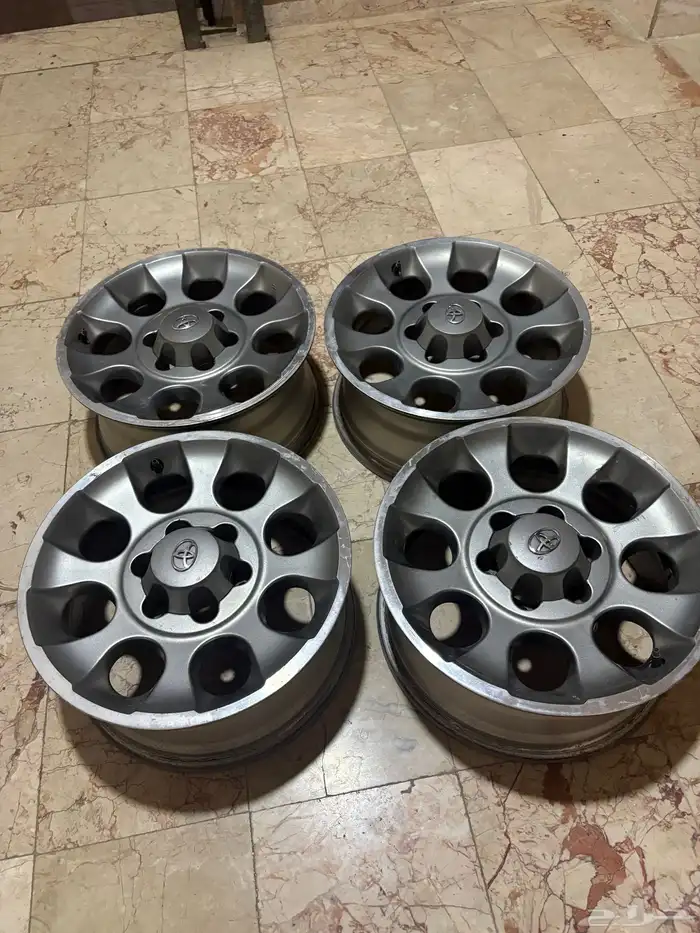 جنوط تويوتا ( اف جي ) 2013 وكالة نظيفه جدا 2