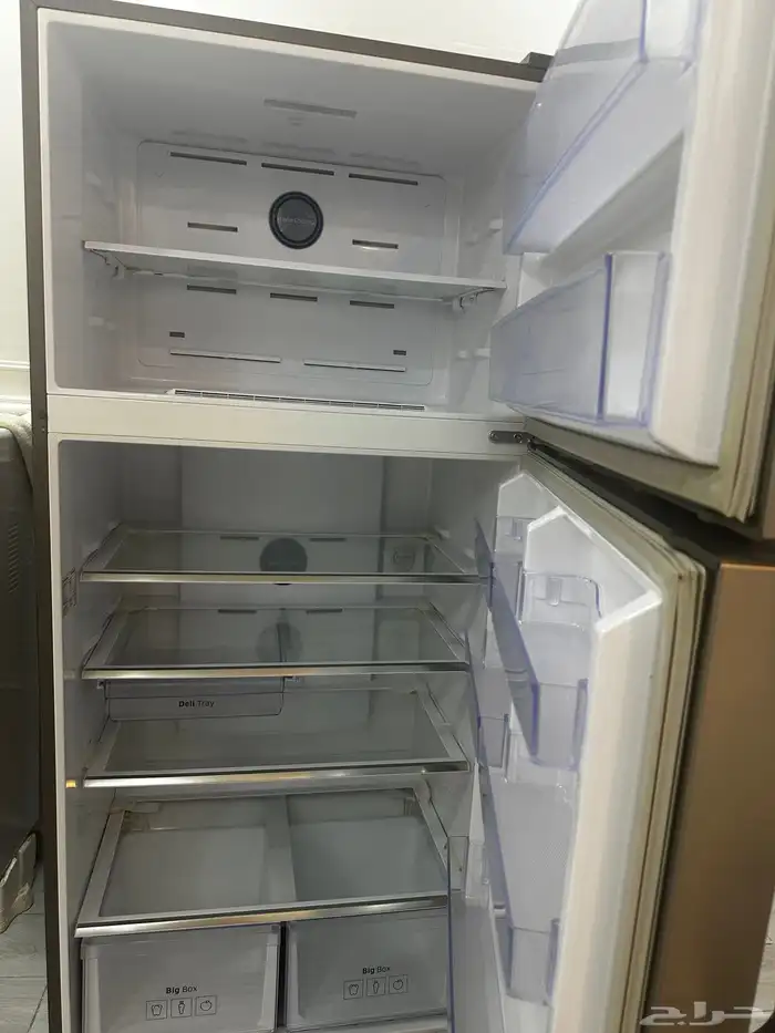 ثلاجه سامسونج 22 قدم عمرها 7 سنه استعمال شخصي 4