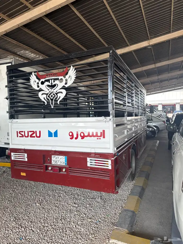 ايسوزو دينه اصفار 5 طن مكينه كبير للبيع 5