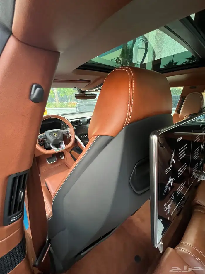 لمبرجيني اوروس S عداد 4 الاف صيانة 5 سنوات إضافية مجانا 73