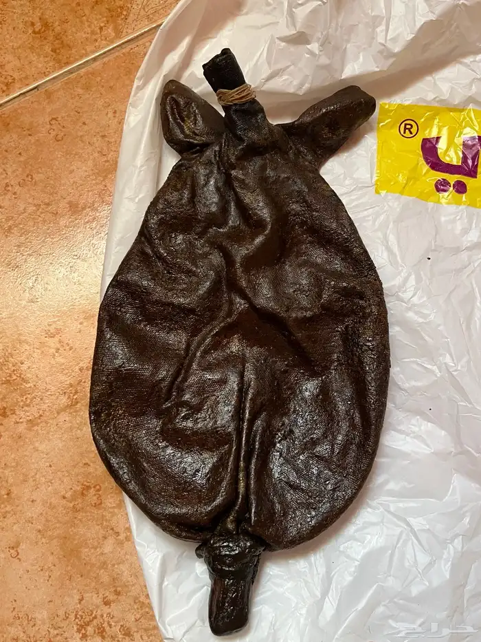 البيع عكة سمن ضب تبي سمن أو بدون سمن فيها سمن أصلي 0