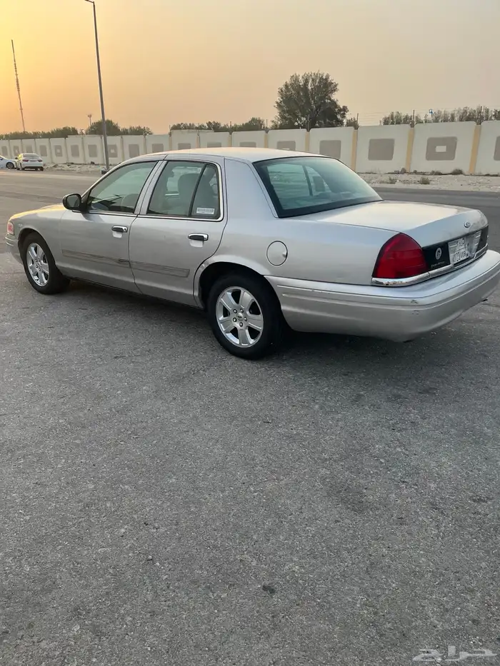 فيكتوريا للبيع 2012 9