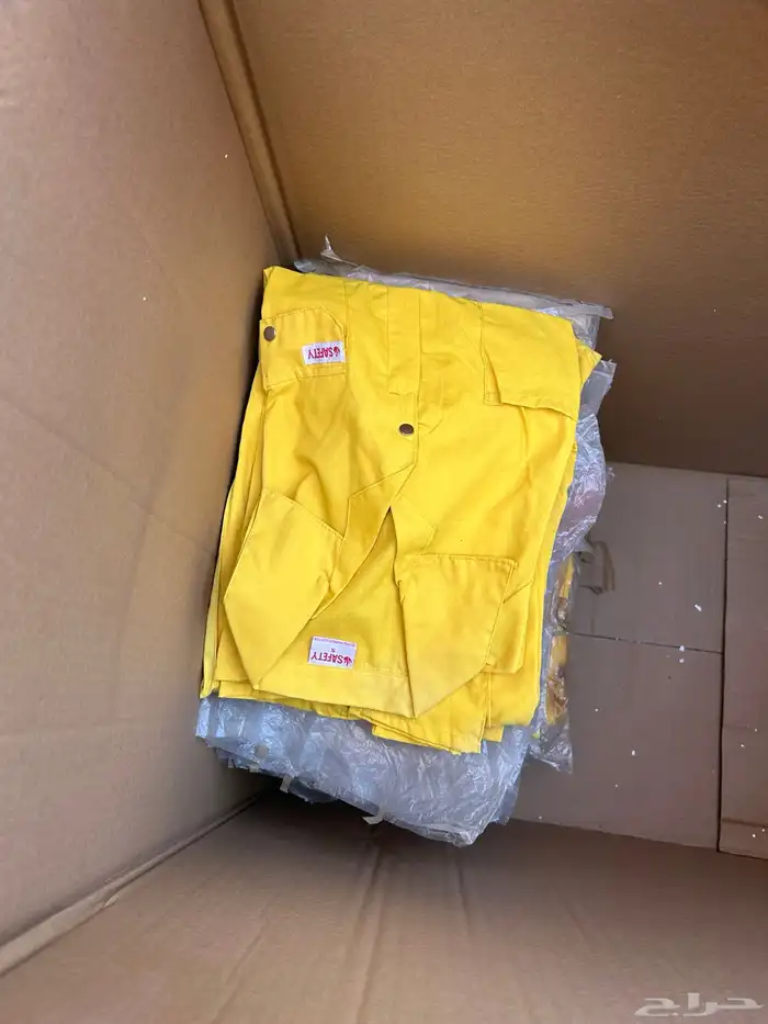 ملابس للعمال واصحاب الورش بسعر مغري جدا 0