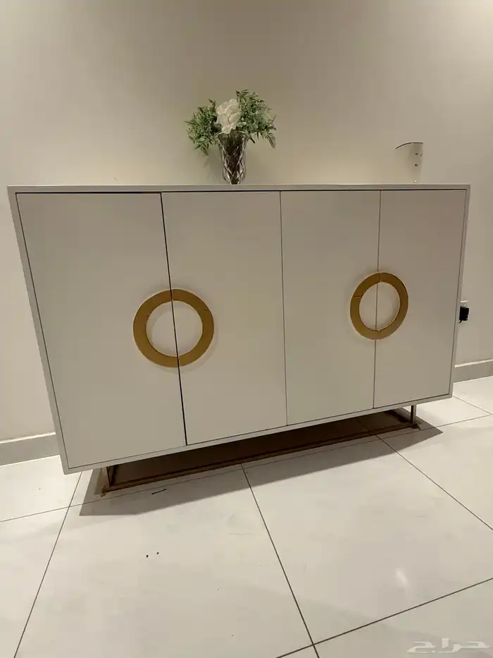 طاولة طعام مع بوفيه 4