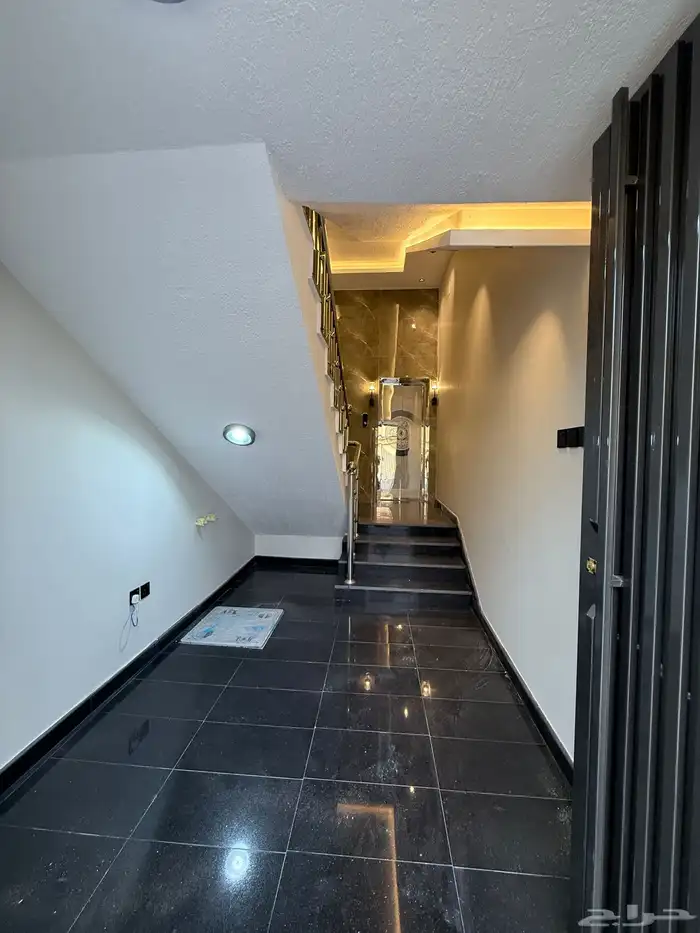 شقق ارضيه وعلويه تشطيب مودرن خميس مشيط دره الموسي 22