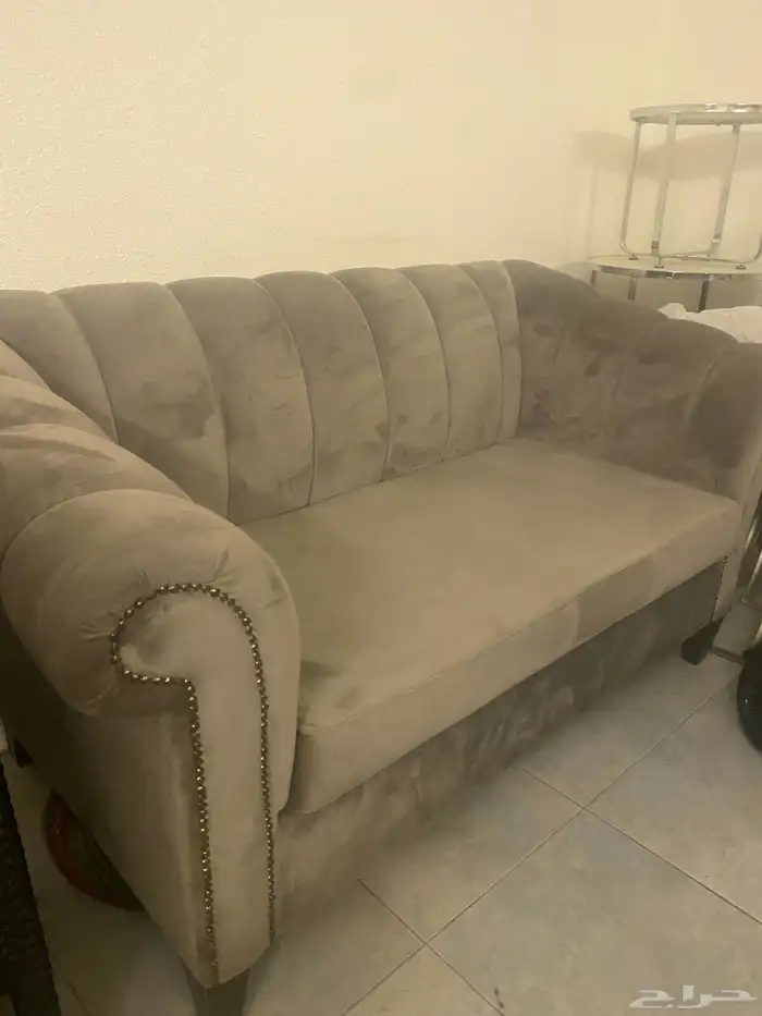 اثاث كنبات وطاولة طعام 26