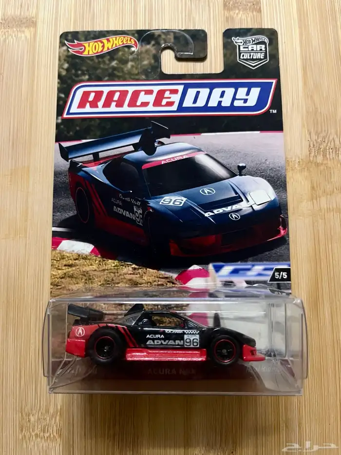 مجسمات سيارات صغيره هوت ويلز hotwheels 42