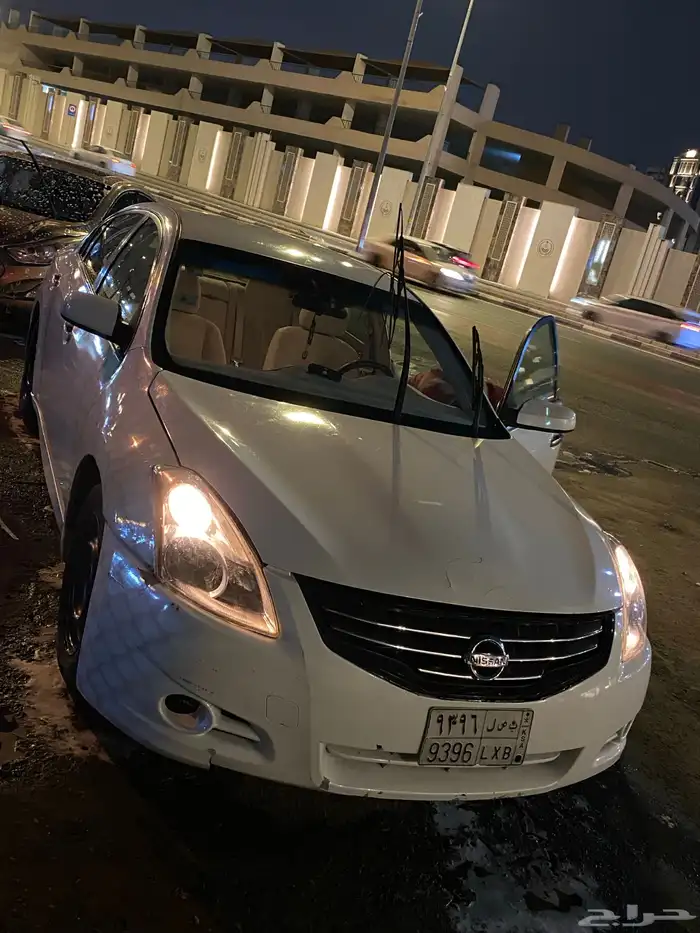 التيما نيسان 2010 7