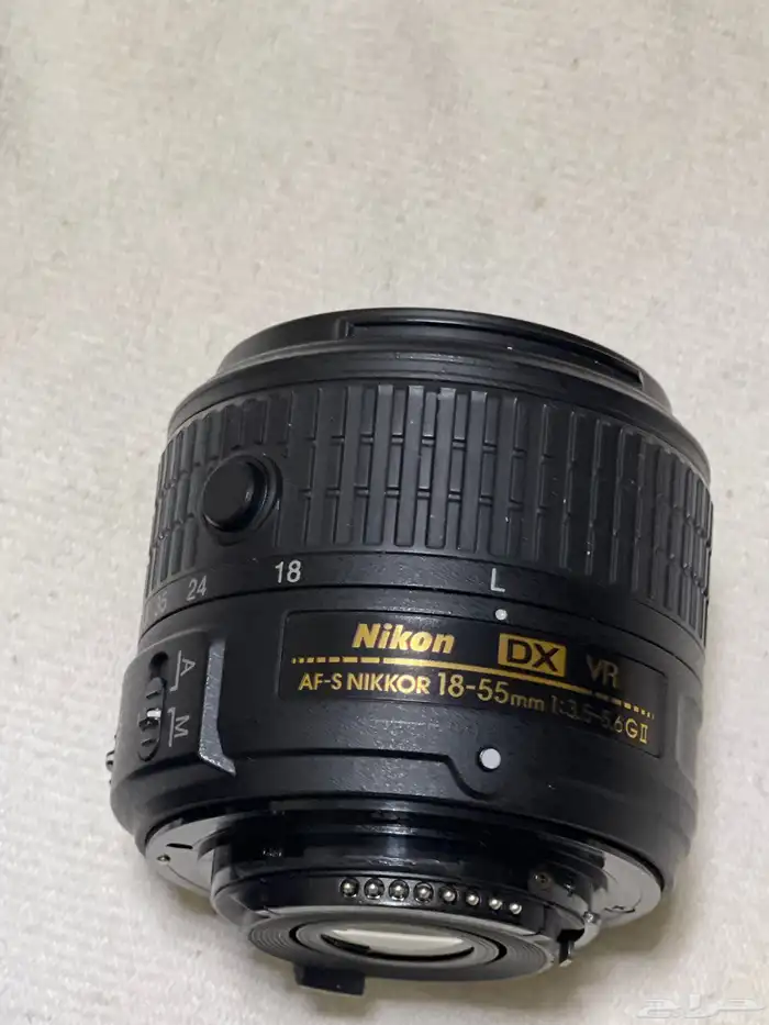 كاميرا Nikon D5300 للبيع 3