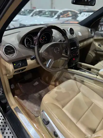 مرسيدس ML350 عداد قليل 2010 index