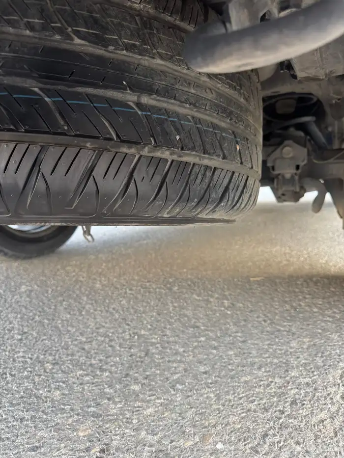 لكزس 2015 اسود عداد قليل 14