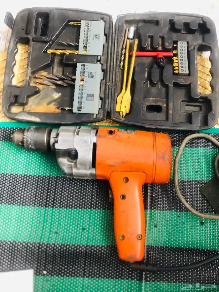 شنيور بلاك اند ديكر 1