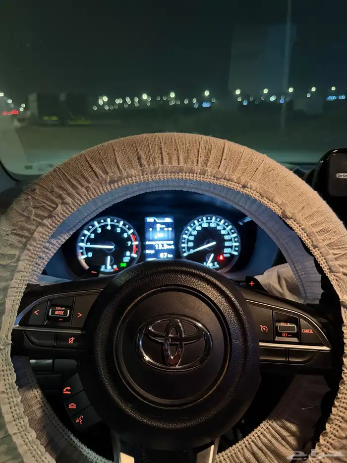 أوربان كروز 2024 ستاندر 8