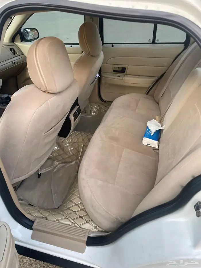 فورد فكتوريا 2010 للبيع ((واقبل بدل)) 1