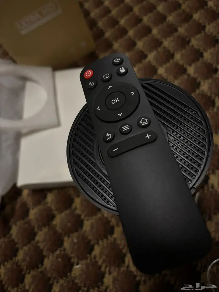 بروجكتر بحالة الجديد تماما 3