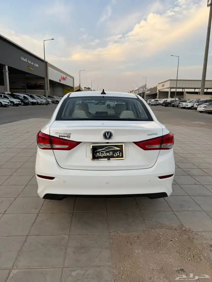 شانجان السفن موديل 2025 فل كامل عداد 15 الف فاتوره ضريبيه 5