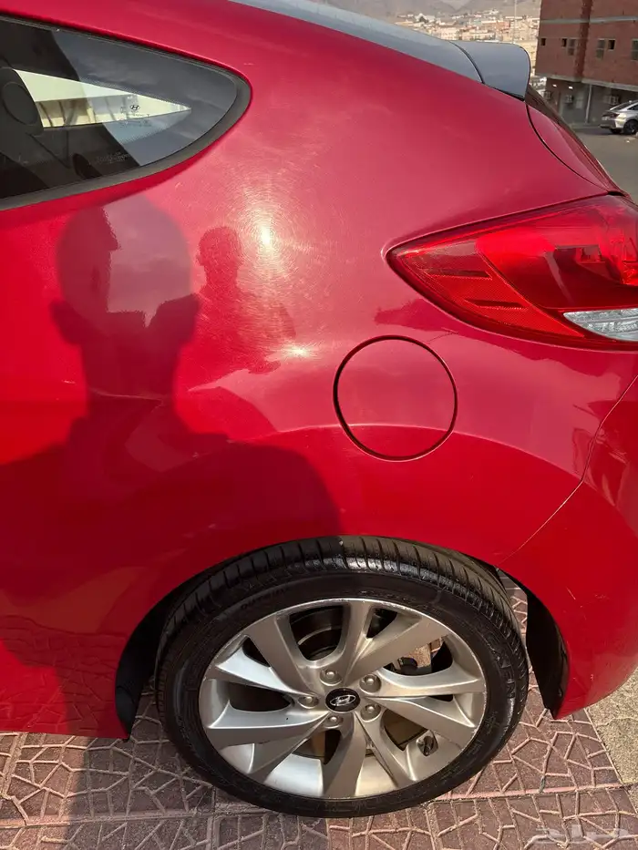 هيونداي فوليستر 26