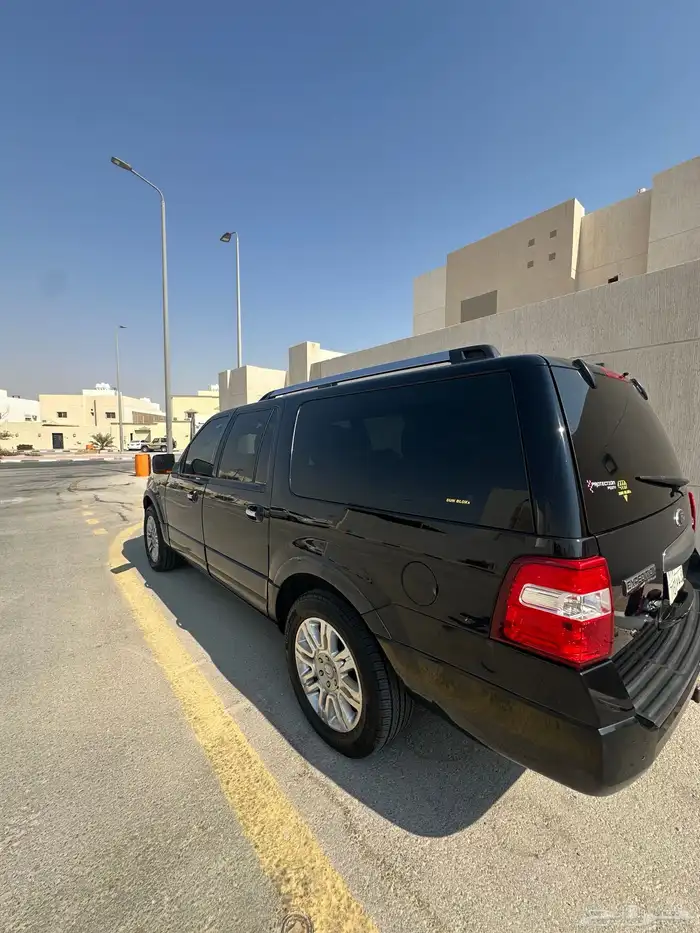 فورد اكسبدشن صالون عائلي طويل 9