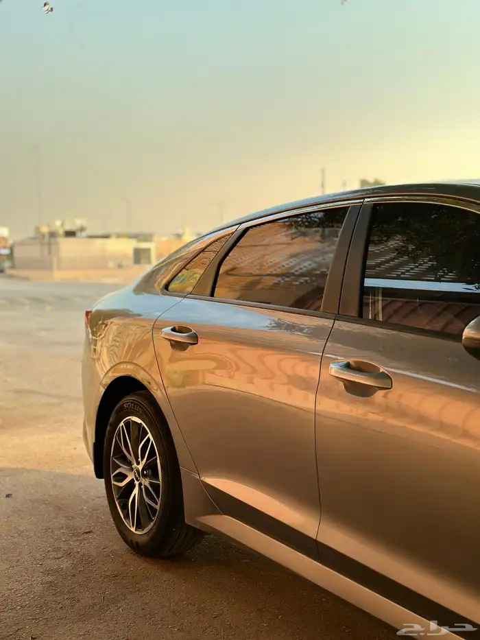 كيا k5 عداد 76 3