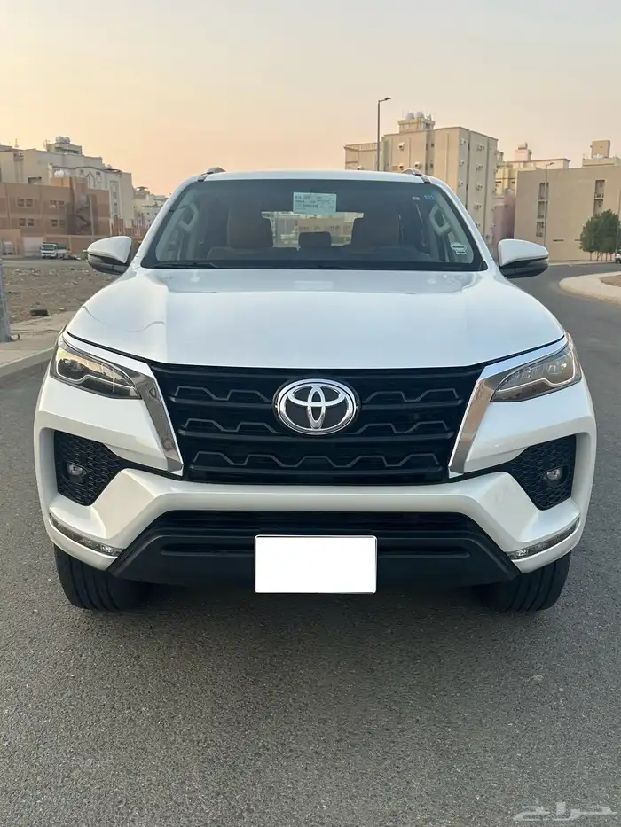 فورشنر 6 سلندر دبل (VX) 2023 ( بحالة الوكالة ) 0