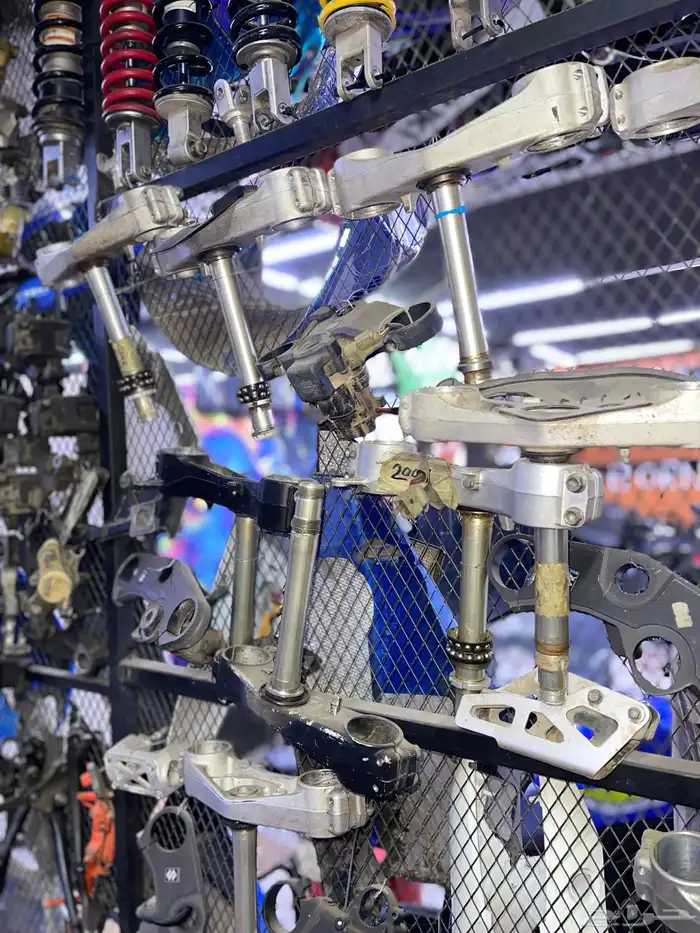 قطع ريسات بجميع الأنواع والموديلات 15