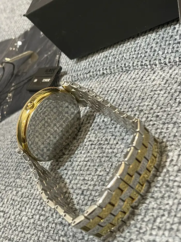 للبيع ساعه رادو فلورنس اخت الجديده 23