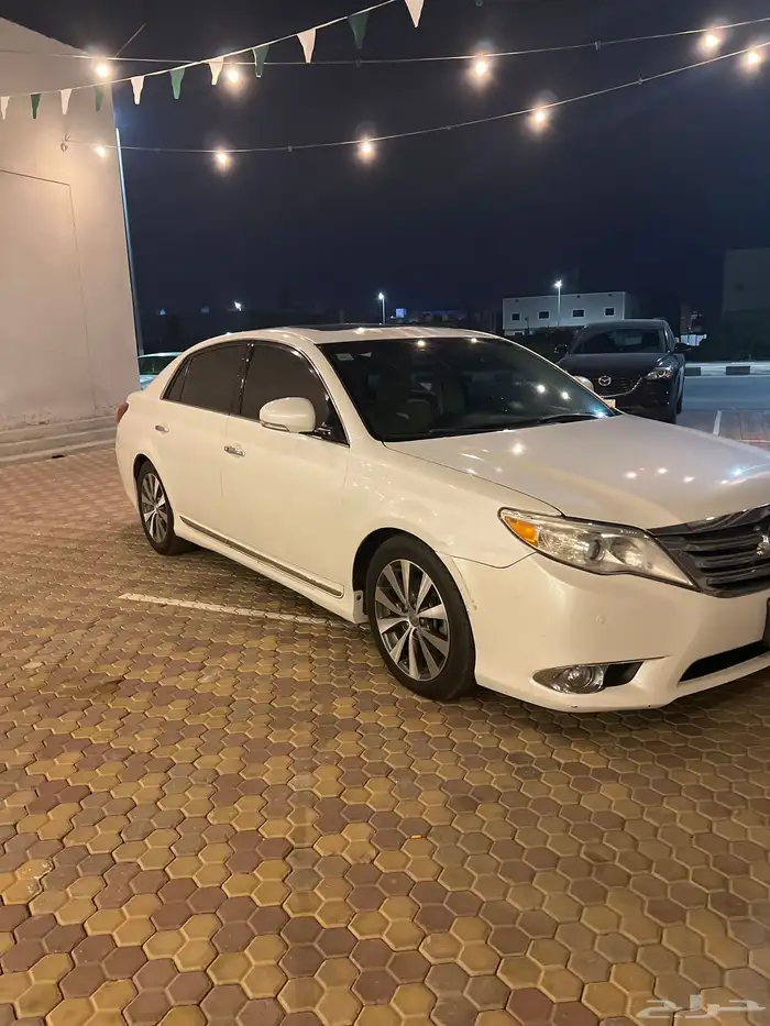 تويوتا افالون موديل 2012 0