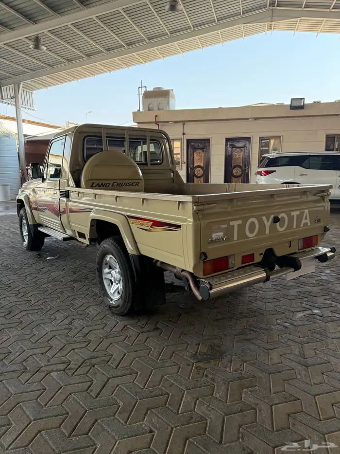 تويوتا شاص رفرف سعودي موديل 2018 14