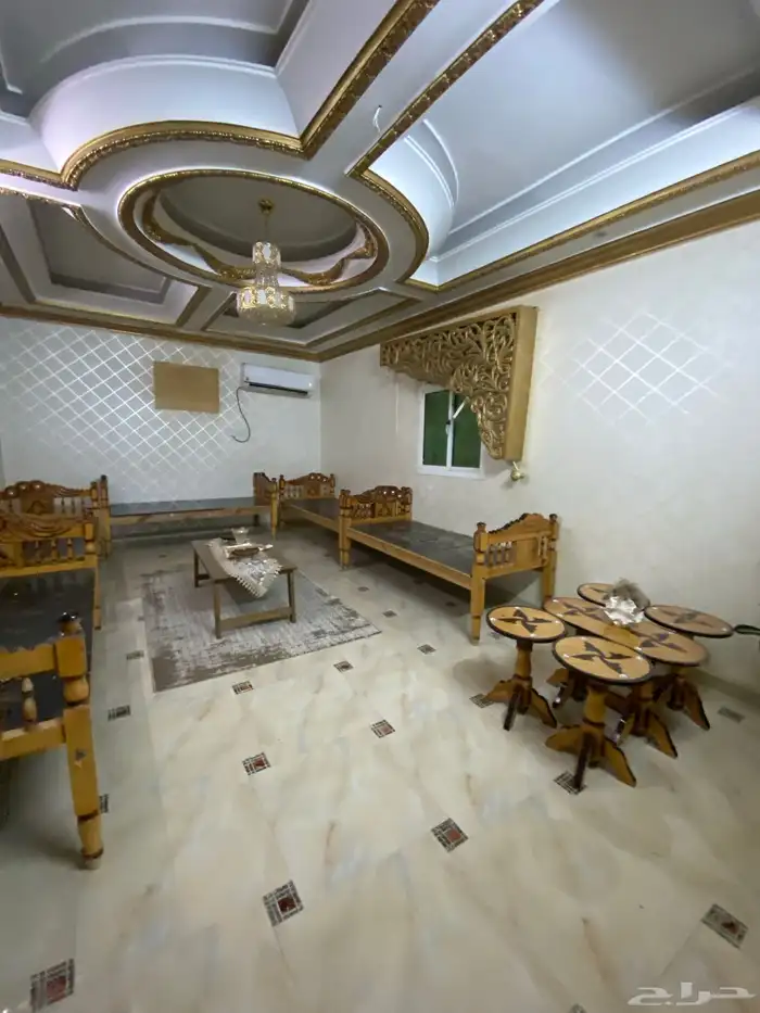 كارسي مع طاولات للبيع 0