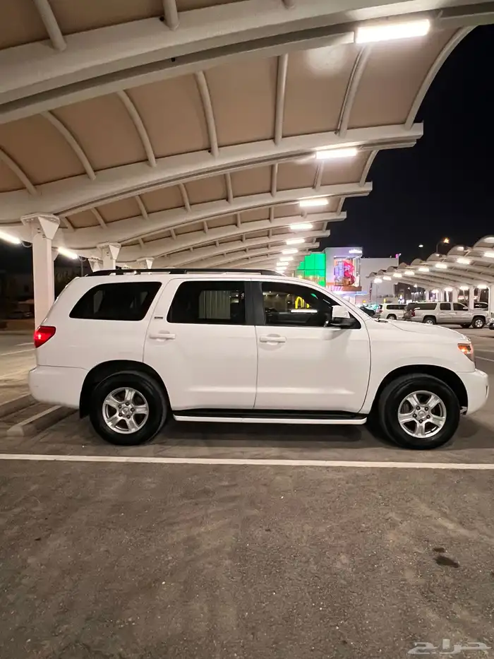 للبيع سكويا 2010 3