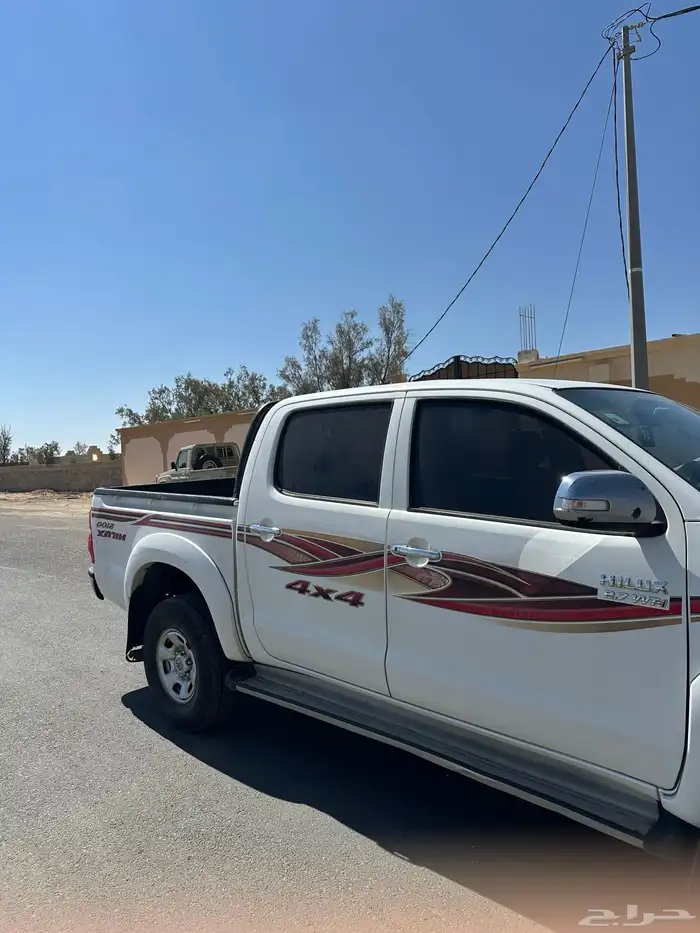 هايلكس 2015 خليجي فل كامل 12